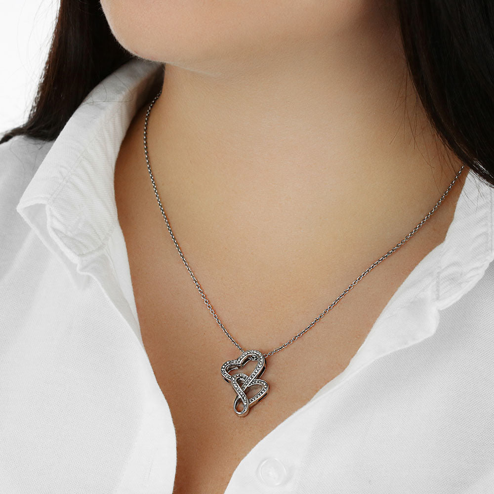 To My Wife Spanish Merry Christmas Heart2Hdeart Necklace