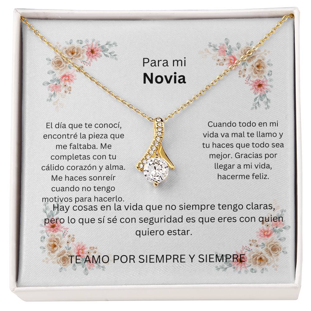 Spanish To My Girlfriend Alluring Beauty Necklace
