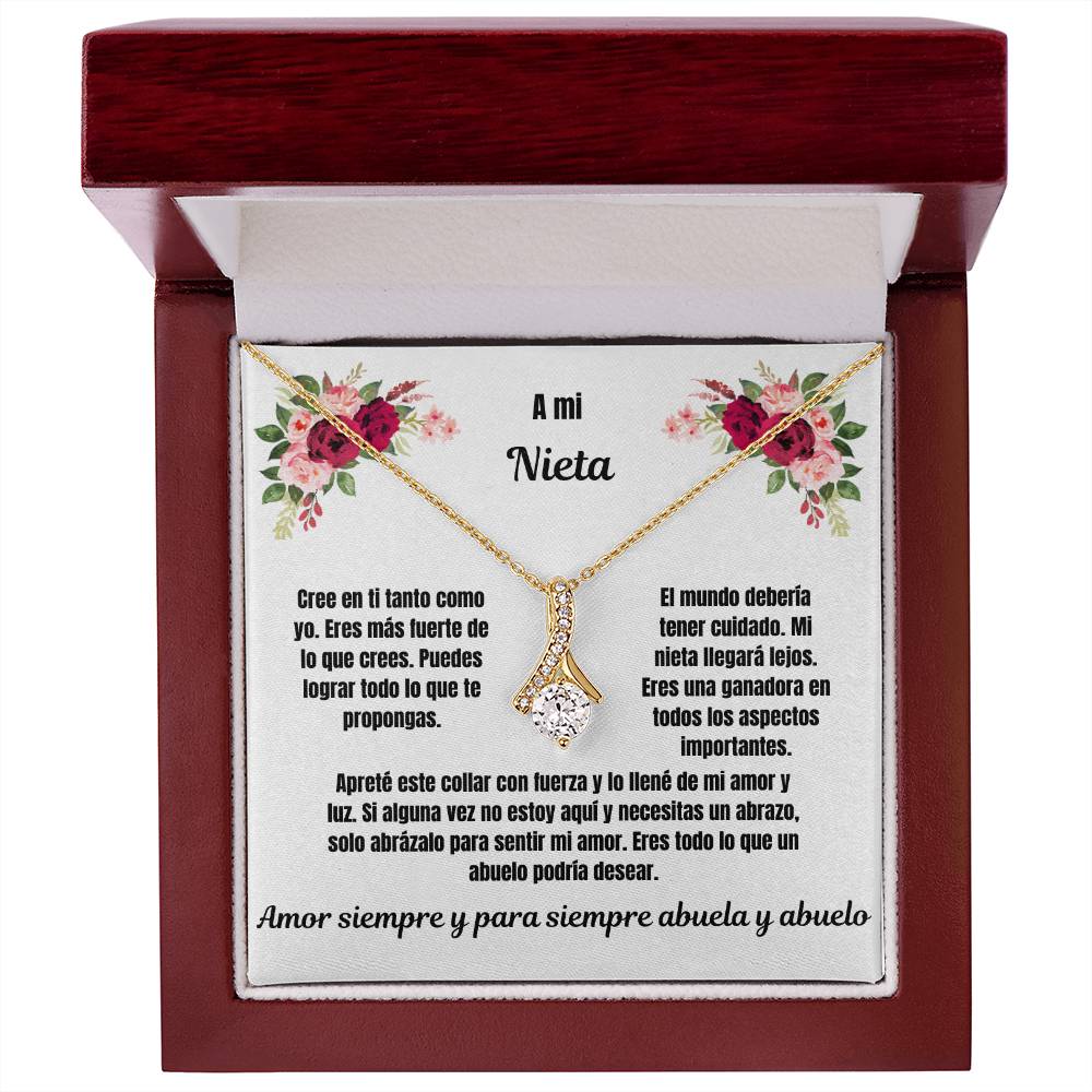 To My Granddaughter Alluring Beauty Necklace Spanish