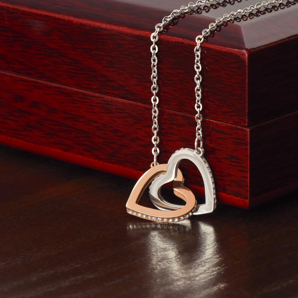 Innerlocking hearts Necklace